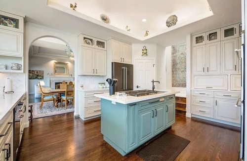 Larkfield-Wikiup Villa | Serenissima Terrace-Hilltop Luxury Home with Serene Gardens and Panoramic Views
