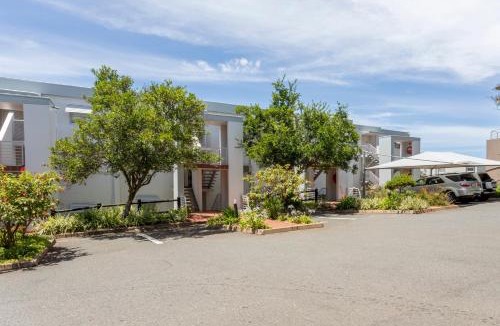 Shaka's Rock Apartment | Serenity at 75 Chaka's Cove