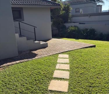Greater Johannesburg Metropolitan Area Apartment | Serenity Luxury Guesthouse