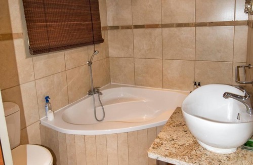 Moqhaka House | Sevens Guest House