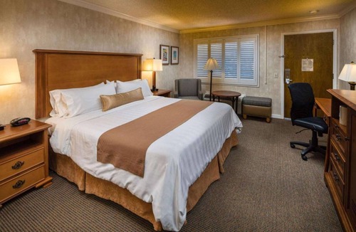 Millbrae Hotel | SFO El Rancho Inn | Free Breakfast. Near Airport