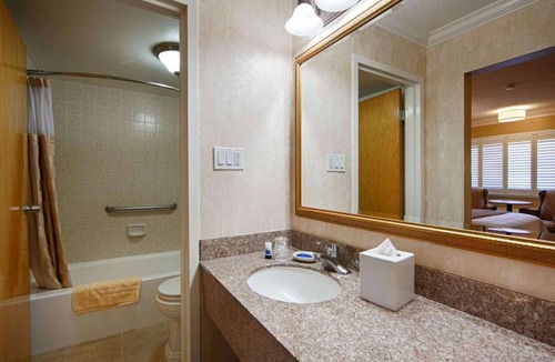 Millbrae Hotel | SFO El Rancho Inn | Free Breakfast. Near Airport