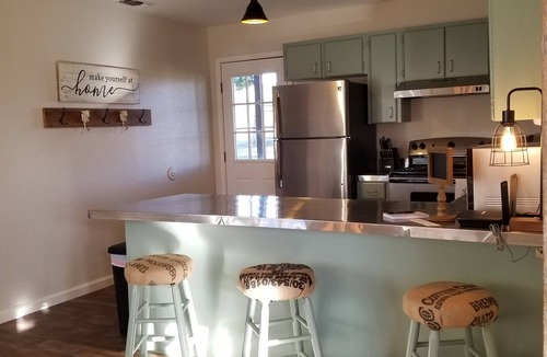 Tarpley House | Shadow Dance Ranch-Private 2000 Acres and 2 Lakes with Plenty of Water to Enjoy!