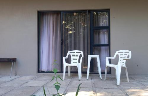 Mount Moreland Apartment | Shaka's Rest Studio Two