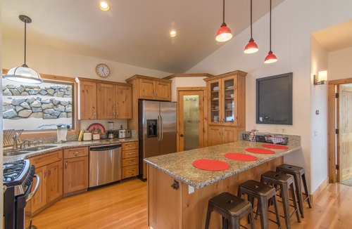 Truckee House | Shangri-Lodge: Perfect For Two Families with access to Tahoe Donner Amenities