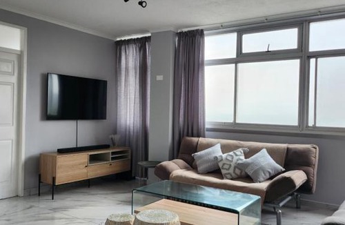 Doonside Apartment | ShangriLa603-Wifi, Amanzimtoti