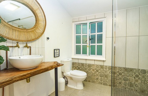 La Lucia Cabin | Shelbourne Boutique Lodge