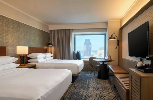 Downtown Sacramento Hotel | Sheraton Grand Sacramento Hotel