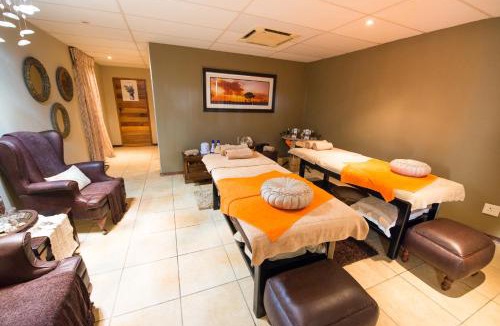 Kruger National Park Ski Chalet | Shishangeni Lodge In Kruger National Park