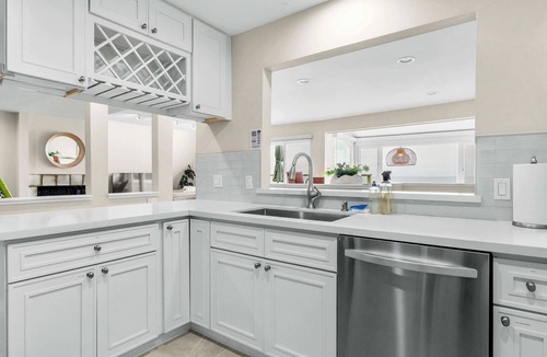 La Selva Beach House | Shore Line Retreat - Next to Manresa State Beach!