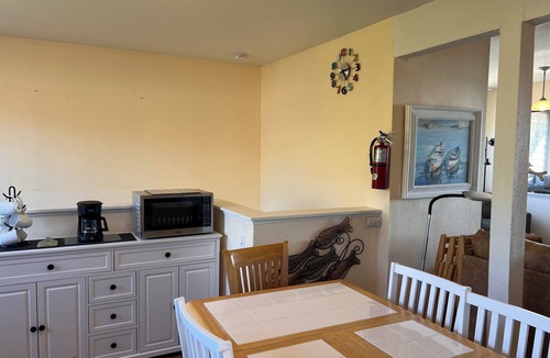 Dillon Beach House | Short walk to the beach