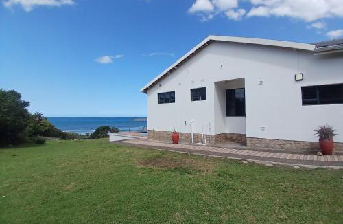 Ramsgate Beach House | Shotleft on Wye RD