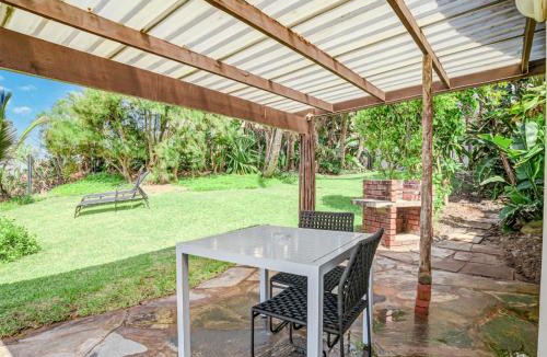 Umhlali Beach Apartment | Shrimp Lane Cottages, Sea Horse Chalet