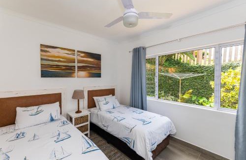 Shaka's Rock Apartment | Siesta 9