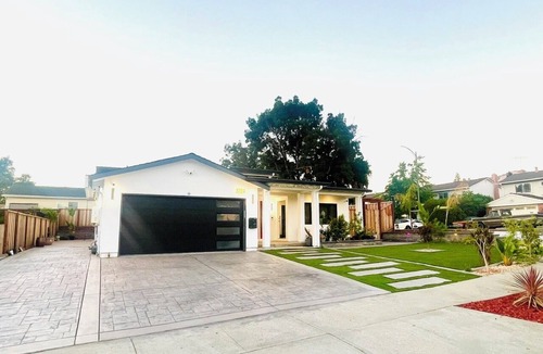 East San Jose House | Silicon Valley SJSU San Jose Airport