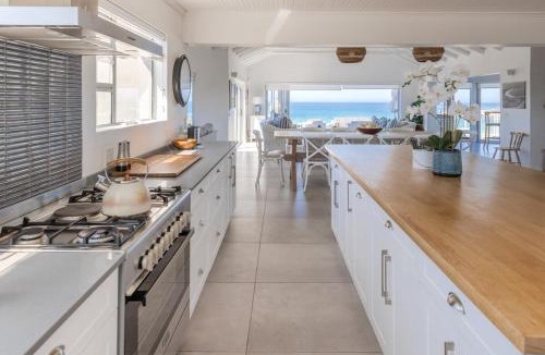 Cape Saint Francis House | Simply Stunning but smaller