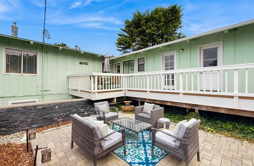 Park Hill House | Single floor home w/ocean views, close to beach - dog friendly & easy access