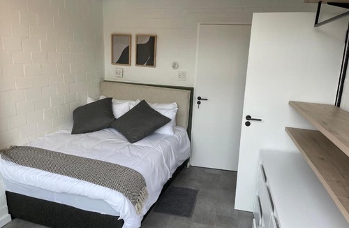 Sea Point Apartment | SixOnN