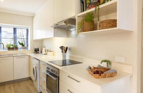 Shaka's Rock Apartment | Skiathos at Beachfront Apartments in Shakas Rock