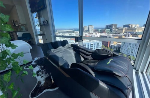 Mission Bay Apartment | Skyline & Ocean Views I Faith-Filled SF Stay + Gym