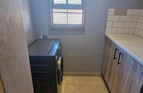 Berea Apartment | Slaap Plek on Jarvis