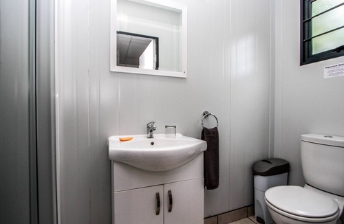 Greater Johannesburg Metropolitan Area Hotel | Sleepover Lanseria
