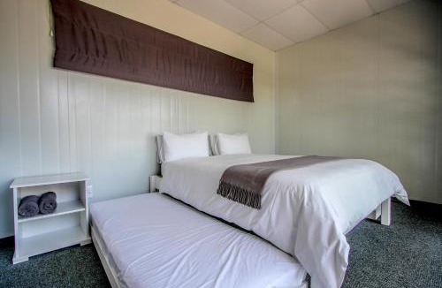 Upington Cabin | SleepOver Upington