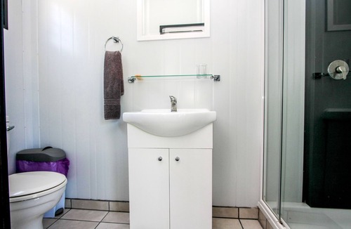 Upington Cabin | SleepOver Upington