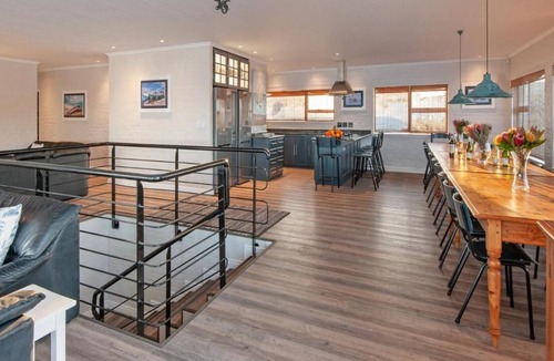 Kleinbaai Other | Slip-A-Way Lodge 5 bed Sleeps 10