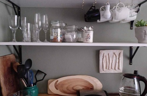 Drakenstein Apartment | Small intimate self-catering apartment