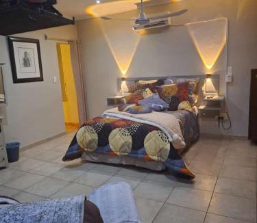 Brits Bed & Breakfast | SMAPERS GUESTHOUSE