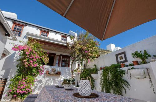 Paternoster Bed & Breakfast | Smugglers' BnB