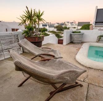 Paternoster Bed & Breakfast | Smugglers' BnB