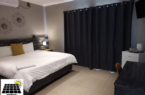Malelane House | SnL Guesthouse at Visarend