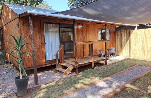 Kloof Cabin | SOH Simple Accomodation - Chic Cabin in Kloof
