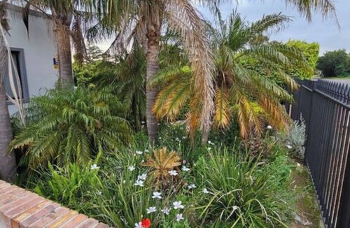 Atlantis House | Somerset Breeze