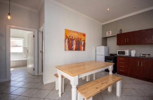 Somerset West Apartment | Somerset Garden Route Apartment 10Min. from the Beach and the Nature Reserve