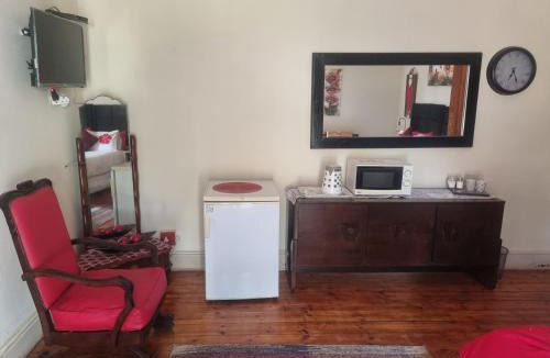 Aliwal North Bed & Breakfast | Sondela Bed and Breakfast