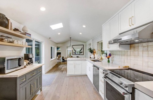 Sonoma House | Sonoma Family Retreat with 4 Bdms and Pool