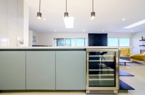 Sonoma House | Sonoma Gem! Modern. Serene. Wine Retreat w/HOT TUB!