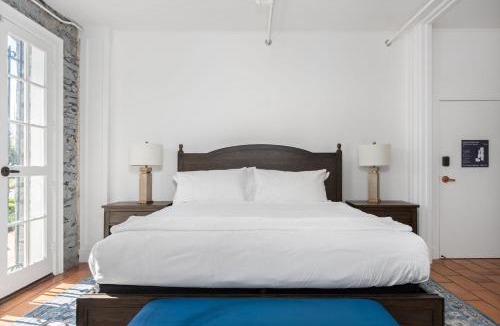 Santa Rosa Hotel | Sonoma Stonehouse Hotel