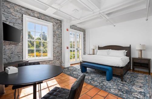 Santa Rosa Hotel | Sonoma Stonehouse Hotel