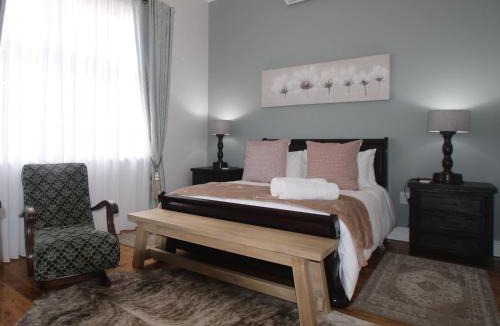 Steytlerville House | Sonop
