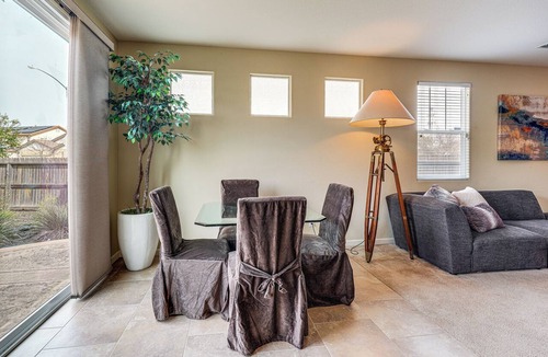 Stockton House | Sophisticated Sanctuary: 8 Mi to Lodi Wineries!