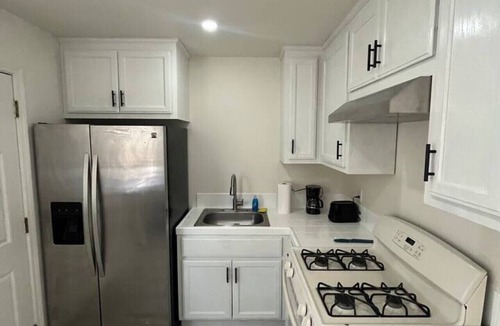 Arden-Arcade Apartment | Spacious 1BR Apt, gated parking-near downtown