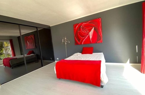 Durban North House | Spacious 6-bedroom house with AC, fitness room and WiFi in gorgeous Durban North