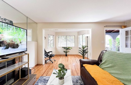 Los Gatos House | Spacious Los Gatos 4BR Retreat w/Pool Near Silicon Valley