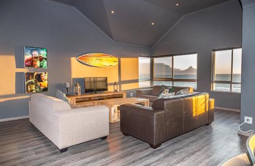 Bloubergstrand Apartment | Spacious Luxury 3 Bedroom Apartment B401 Sea Spray