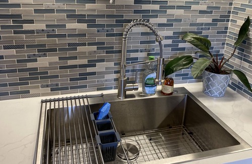Upper Rockridge House | Spacious Remodeled Unit With Patio And Bay View