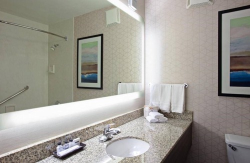 Union City House | Spacious rooms and suites and wonderful amenities!